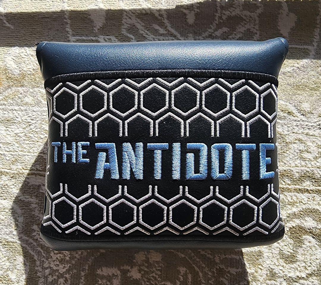 Bettinardi THE ANTIDOTE 2025 パター34インチ