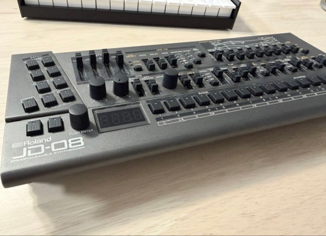 Roland Boutique JD-08 K-25M 専用鍵盤ユニット付
