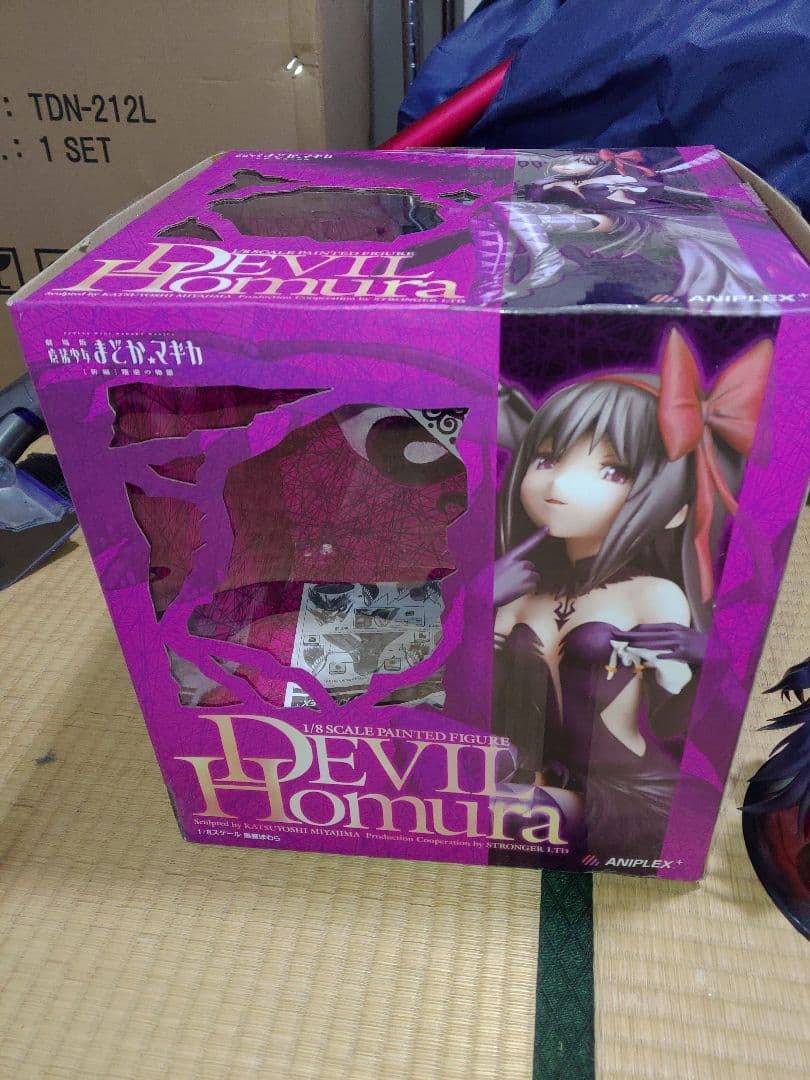 魔法少女まどか⭐︎マギカ　フィギュア　悪魔ほむら　フィギュア