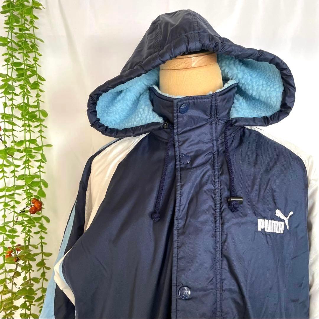 プーマ PUMAのロゴ入りベンチコート 裏起毛 白/紺/水色 サイズ150