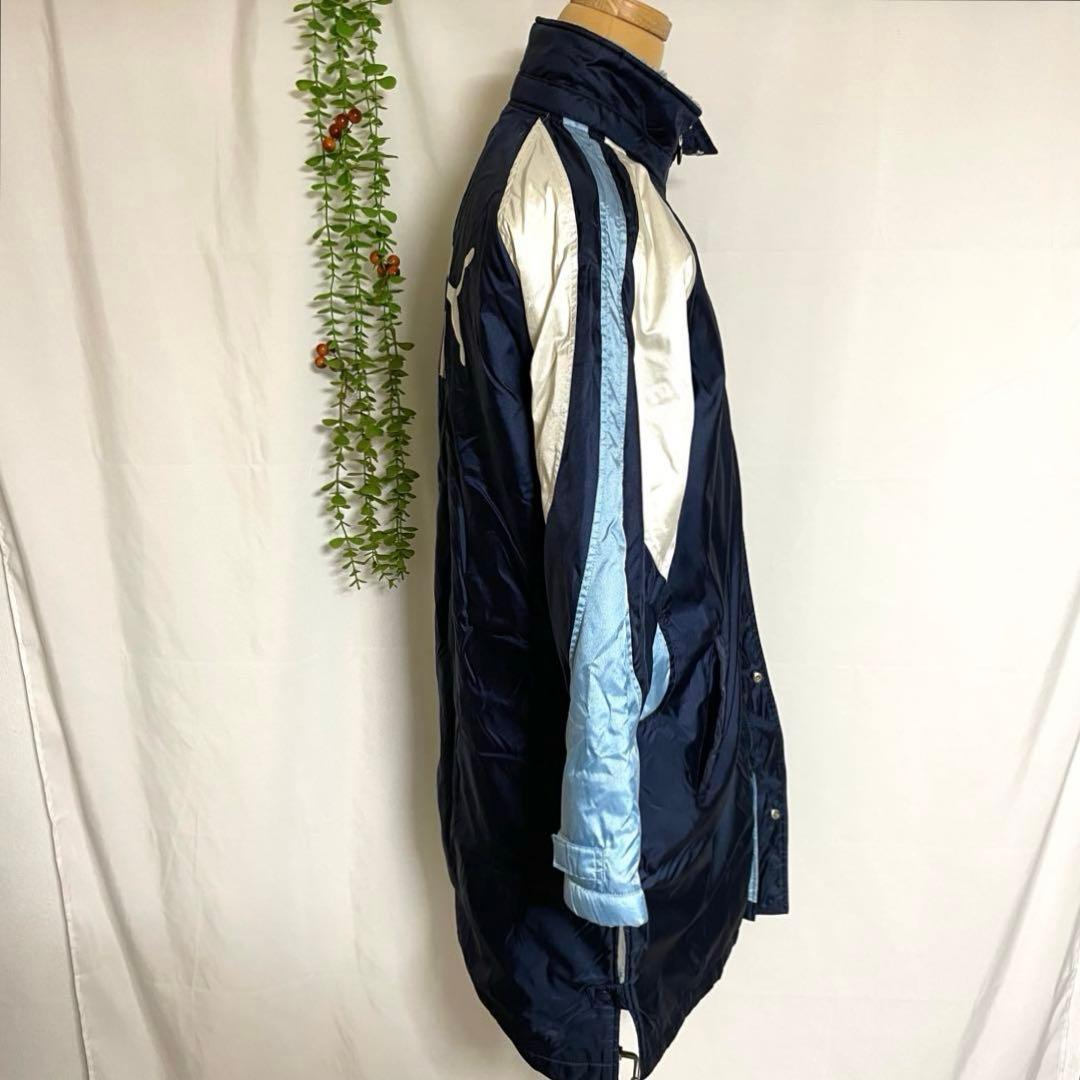 プーマ PUMAのロゴ入りベンチコート 裏起毛 白/紺/水色 サイズ150