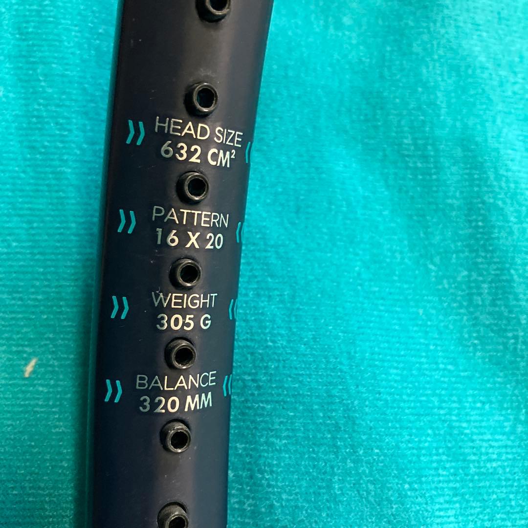 DIADEM ELEVATE 98テニスラケット２本とケース1枚付ガット貼り付き