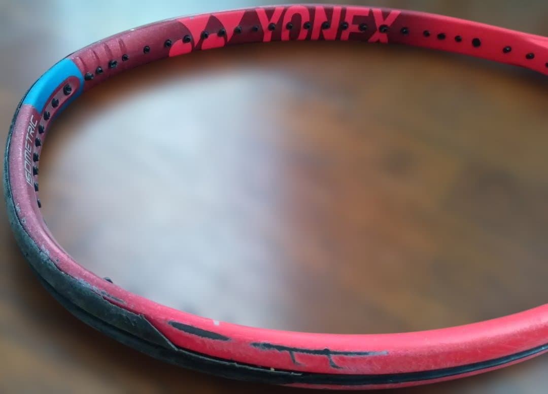 YONEX 硬式テニスラケット VCORE 100 300g G2