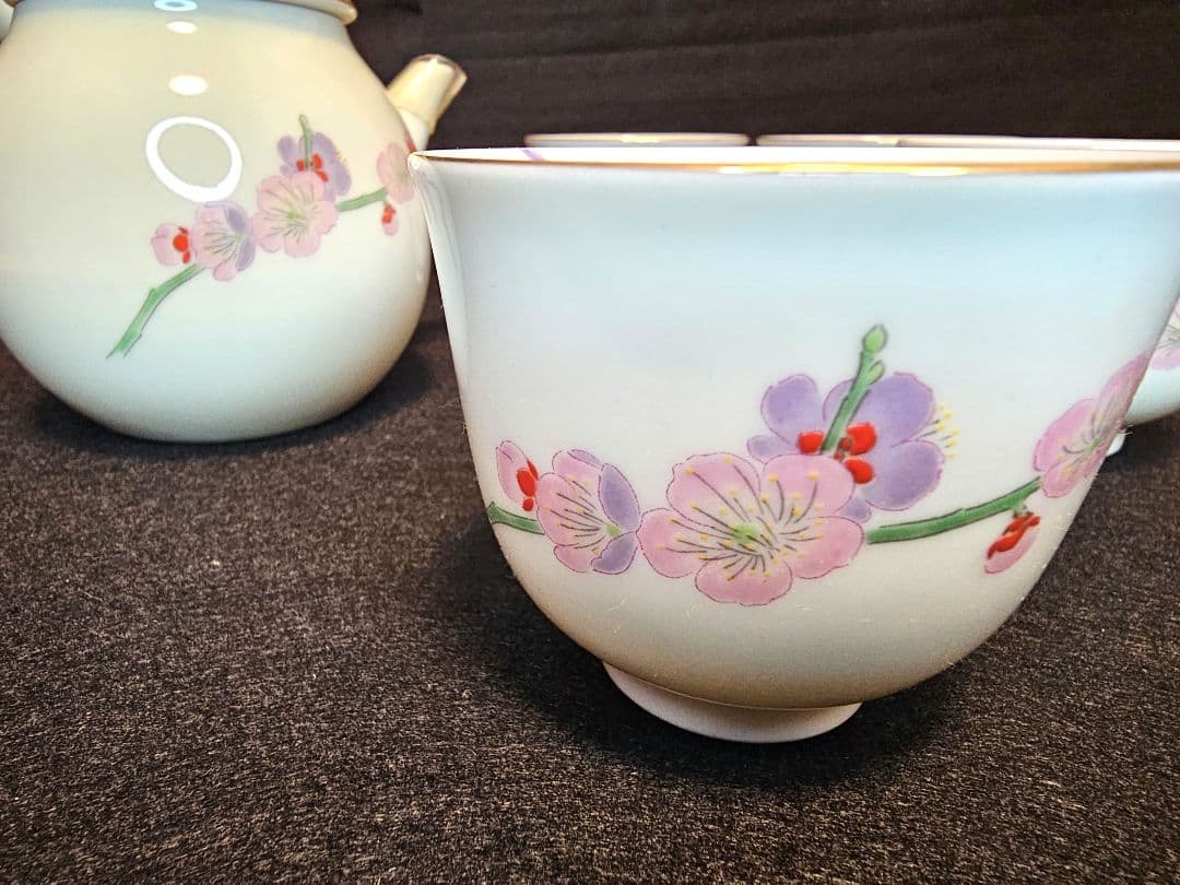 ☆深川製磁　紅白初梅　上品な急須茶器セット　未使用美品　昭和期
