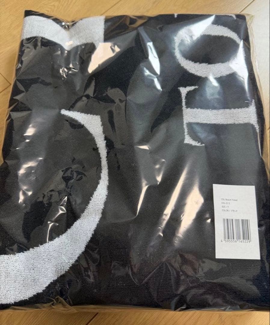 CDL TOKYO Beach Towel ビーチタオル ØMI