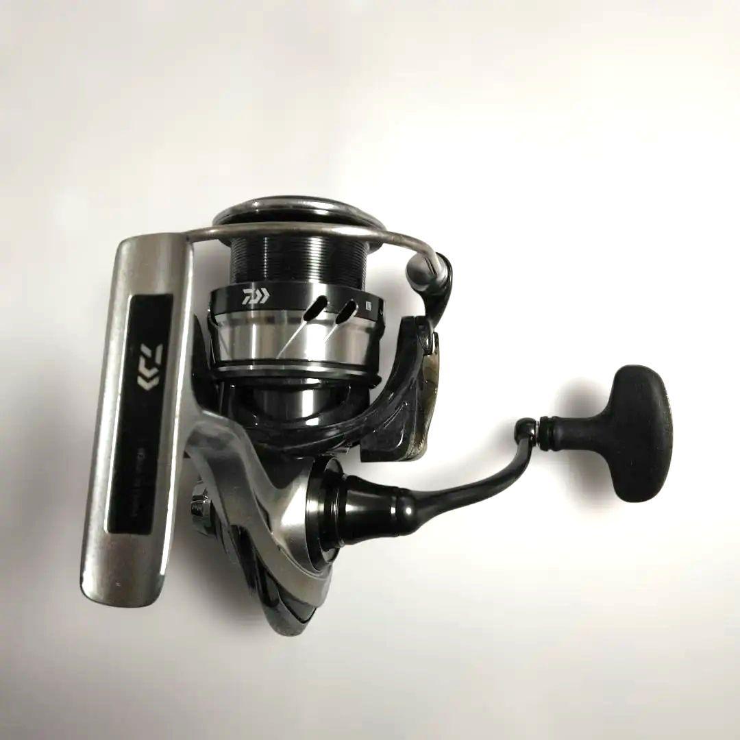 Daiwa 　18カルディアLT3000-CXH