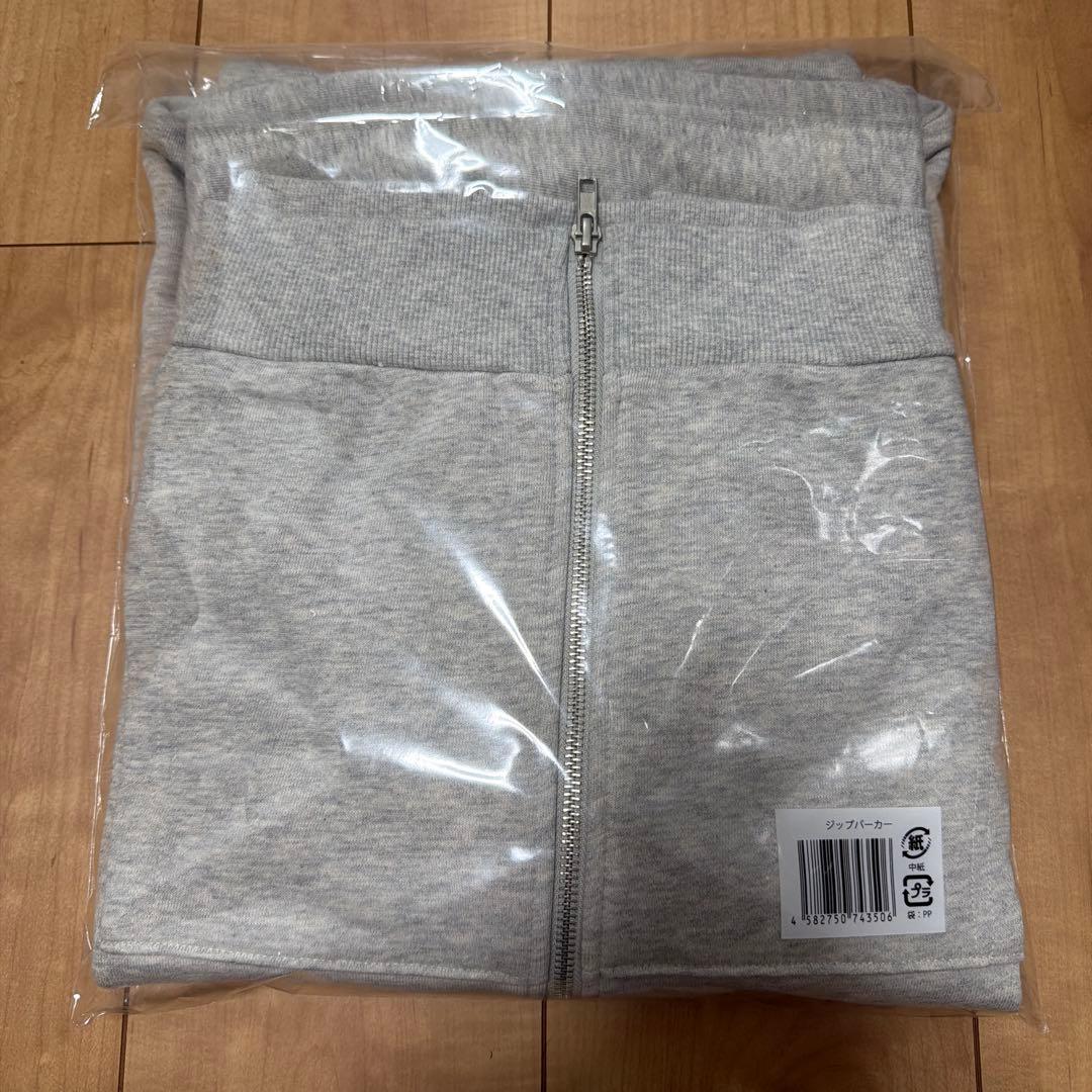なにわ男子　voyage パーカー　グッズ　新品未使用未開封