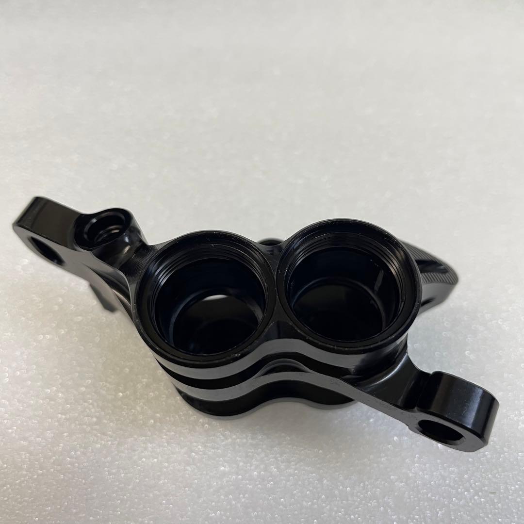 HOPE キャリパー ボディー　新品