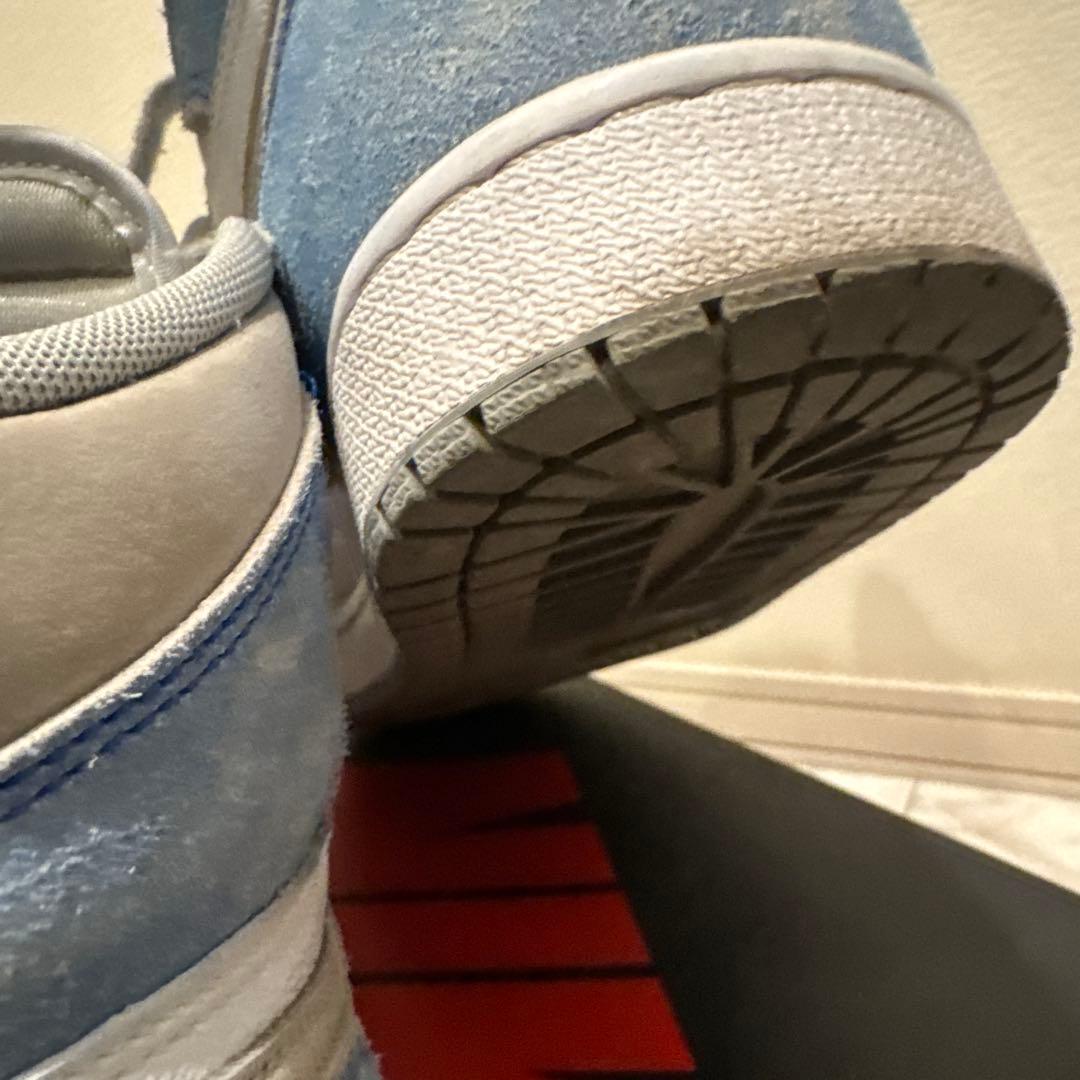 Nike Air Jordan 1 ハイパーロイヤル
