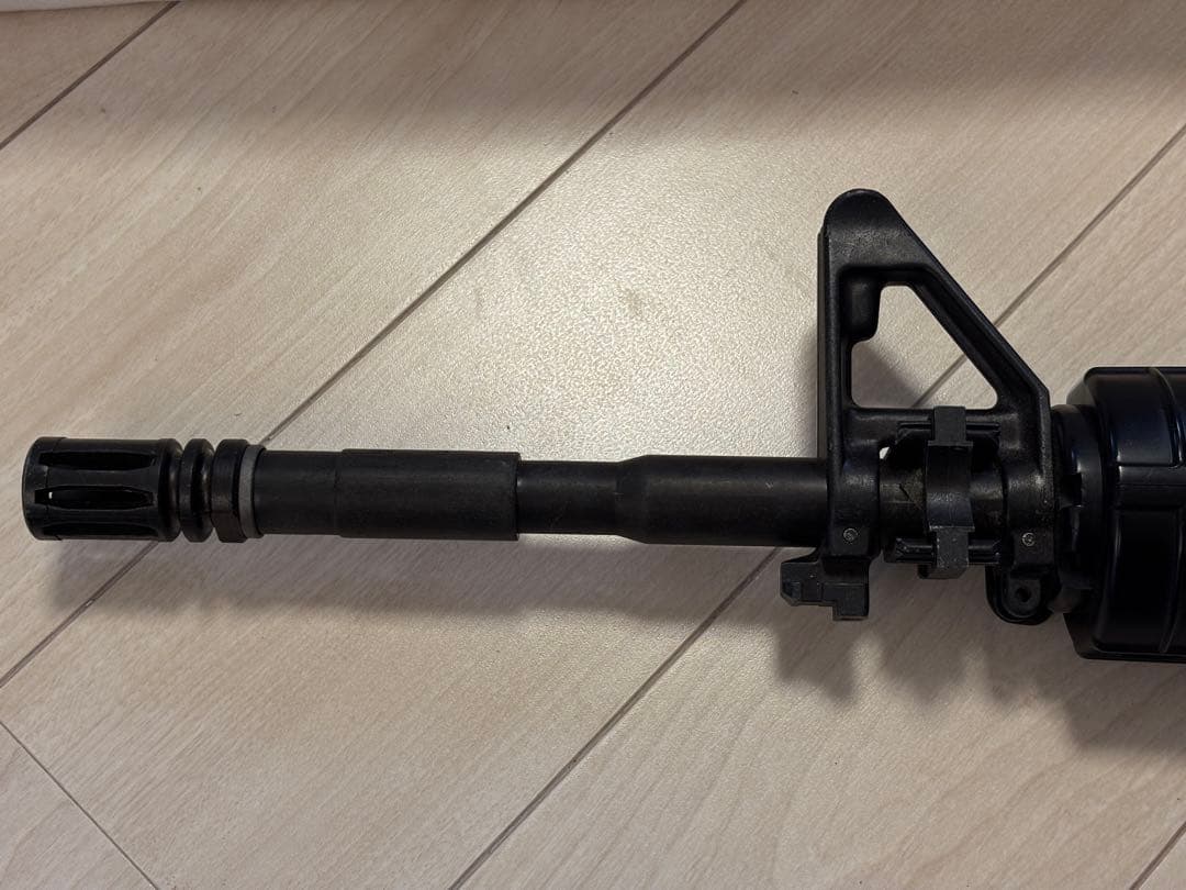 東京マルイ　M4A1 CARBINE 電動ガン スコープ、サブマガジン付き
