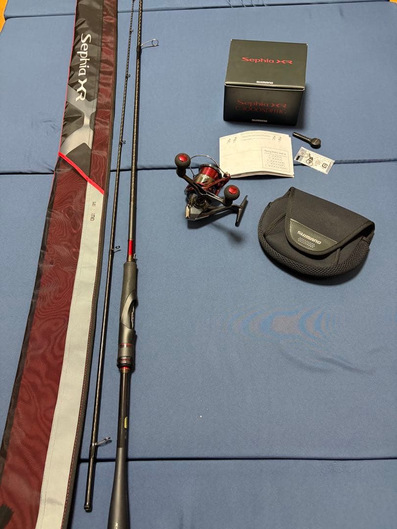 美品SHIMANOセフィア XR86M 25年モデルXR C3000SDHHG