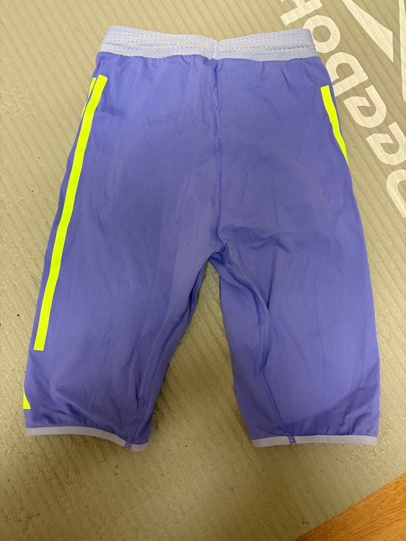 adidas ADIZERO ランニングタンクトップ Mサイズ　セットアップ