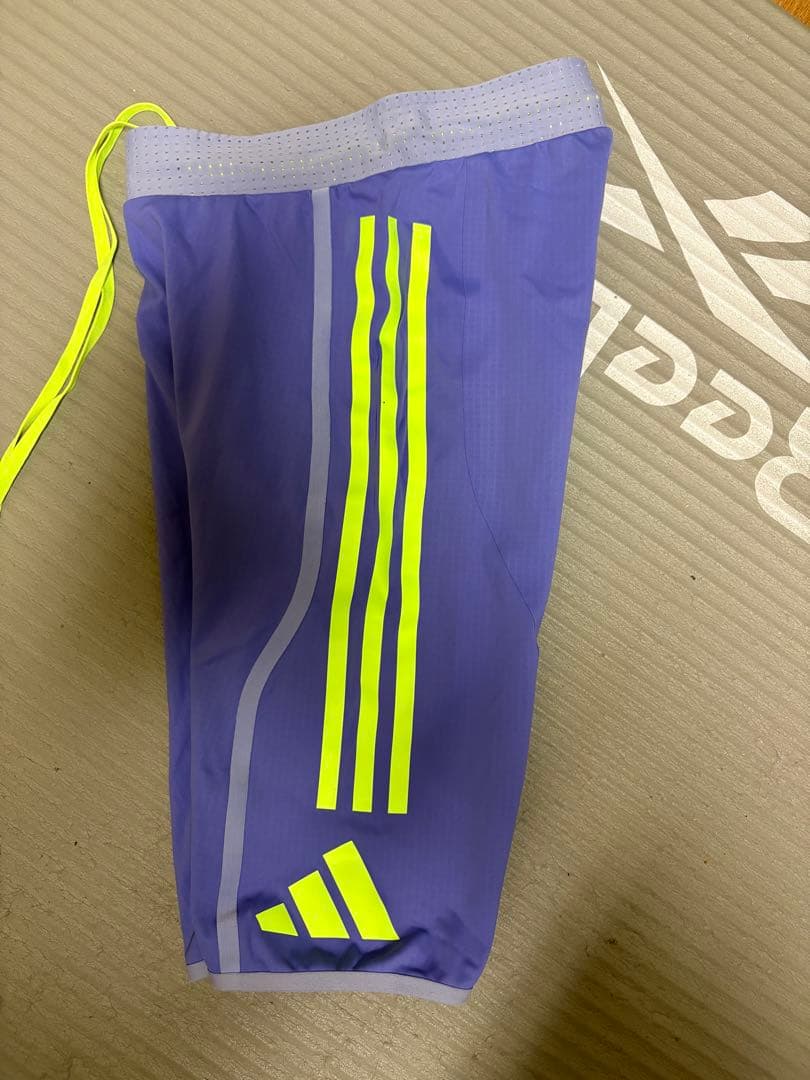adidas ADIZERO ランニングタンクトップ Mサイズ　セットアップ