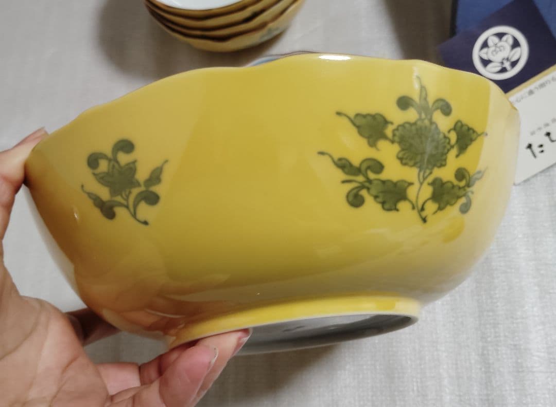 新品　未使用　たち吉 黄地輪花 中鉢 深皿 大皿 盛鉢 橘吉 黄地 小鉢　黄色