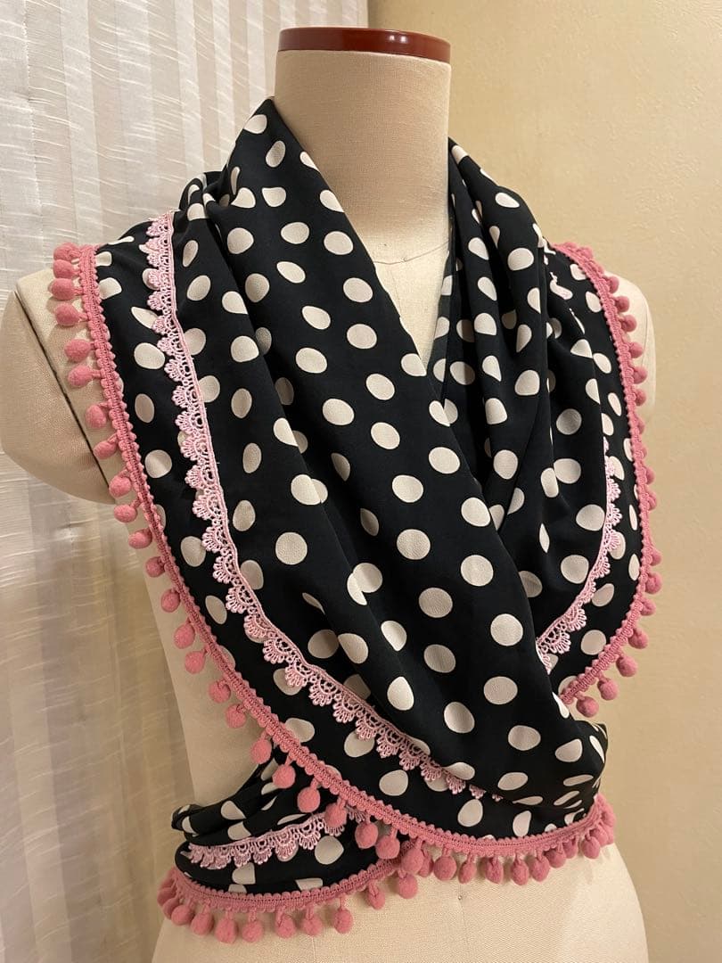 フラメンコ衣装　エプロン＆シージョセット　黒ボタニカル　黒ベージュ水玉ピンク