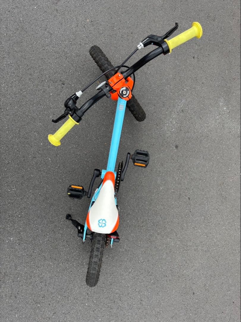 【上尾市、桶川市、さいたま市西区直接引き渡し限定】16インチ　ヨツバサイクル