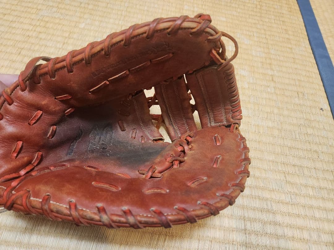 ミズノ　少年軟式野球グローブ ファーストミット茶色