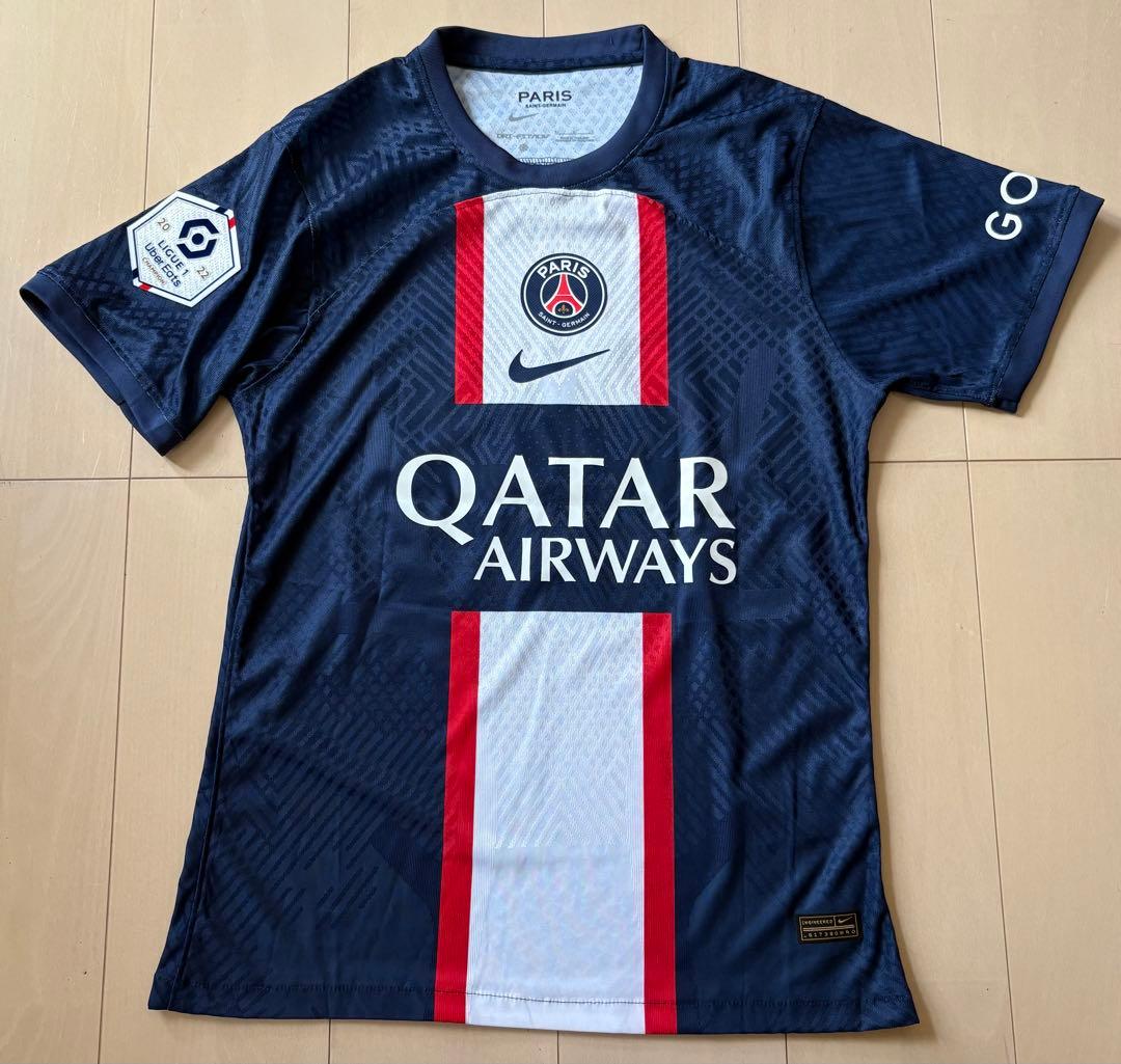 n*o様 メッシ、ネイマール他サイン入り PSG ユニフォーム 30番