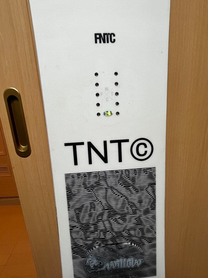 FNTC TNTc ホワイト スノーボード 157cm