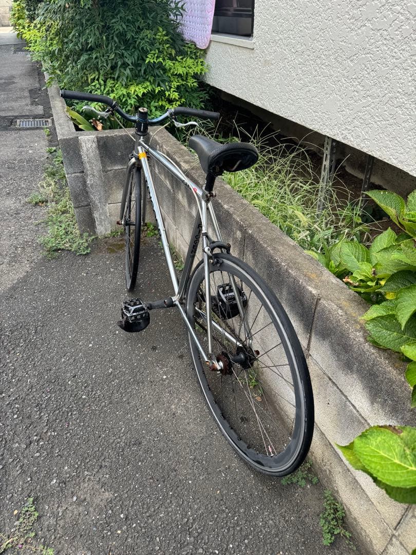 シルバー ピストバイク 700C