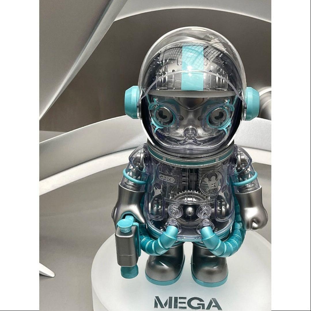 POPMART MEGA SPACE MOLLY 400% エンジン