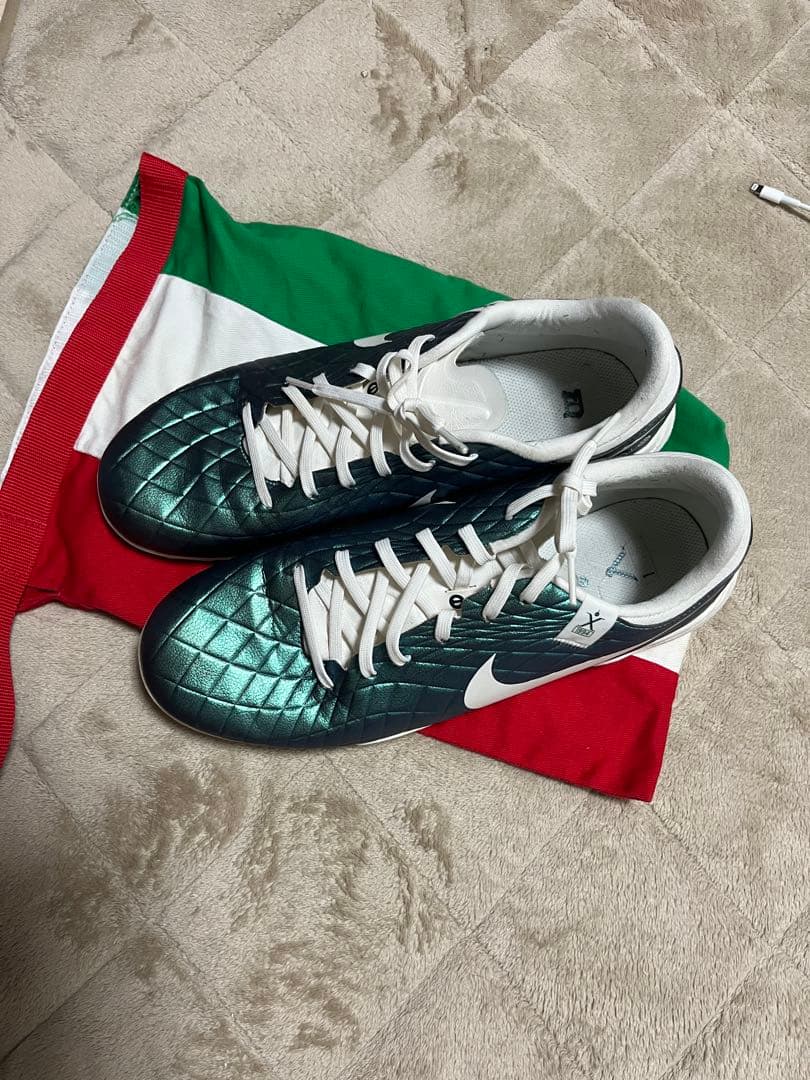 NIKEレジェンドX