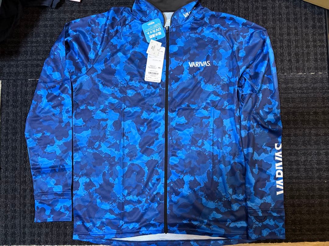 VARIUS 迷彩柄インナーウェア 新品