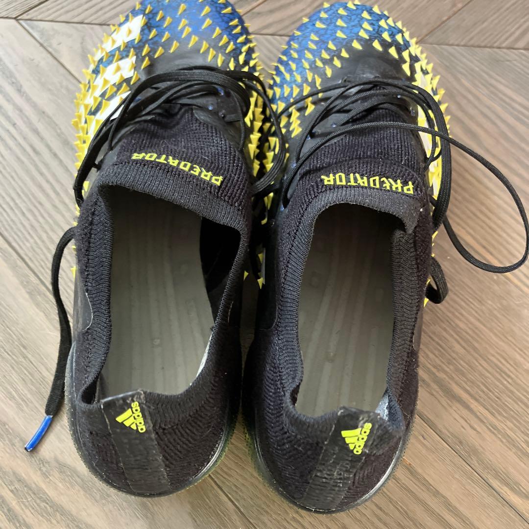 adidas プレデター　SG