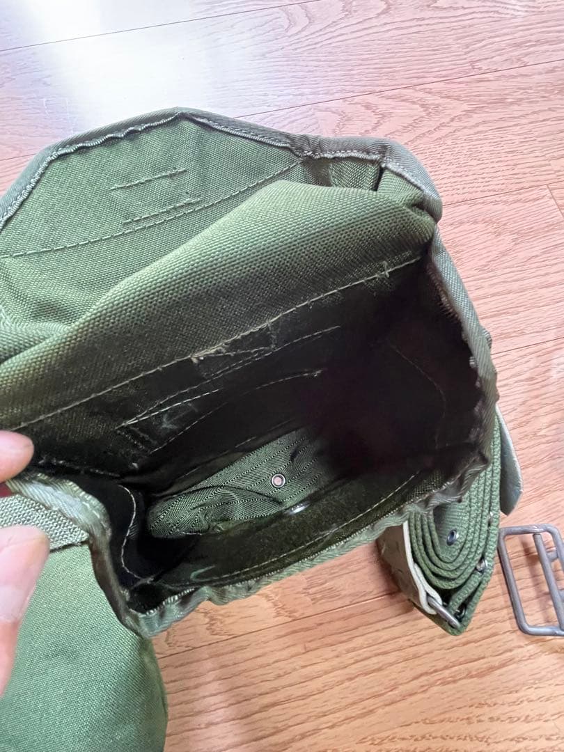 スウェーデン軍　サイドポーチ LK35のカスタムにどうぞ　デッドストック
