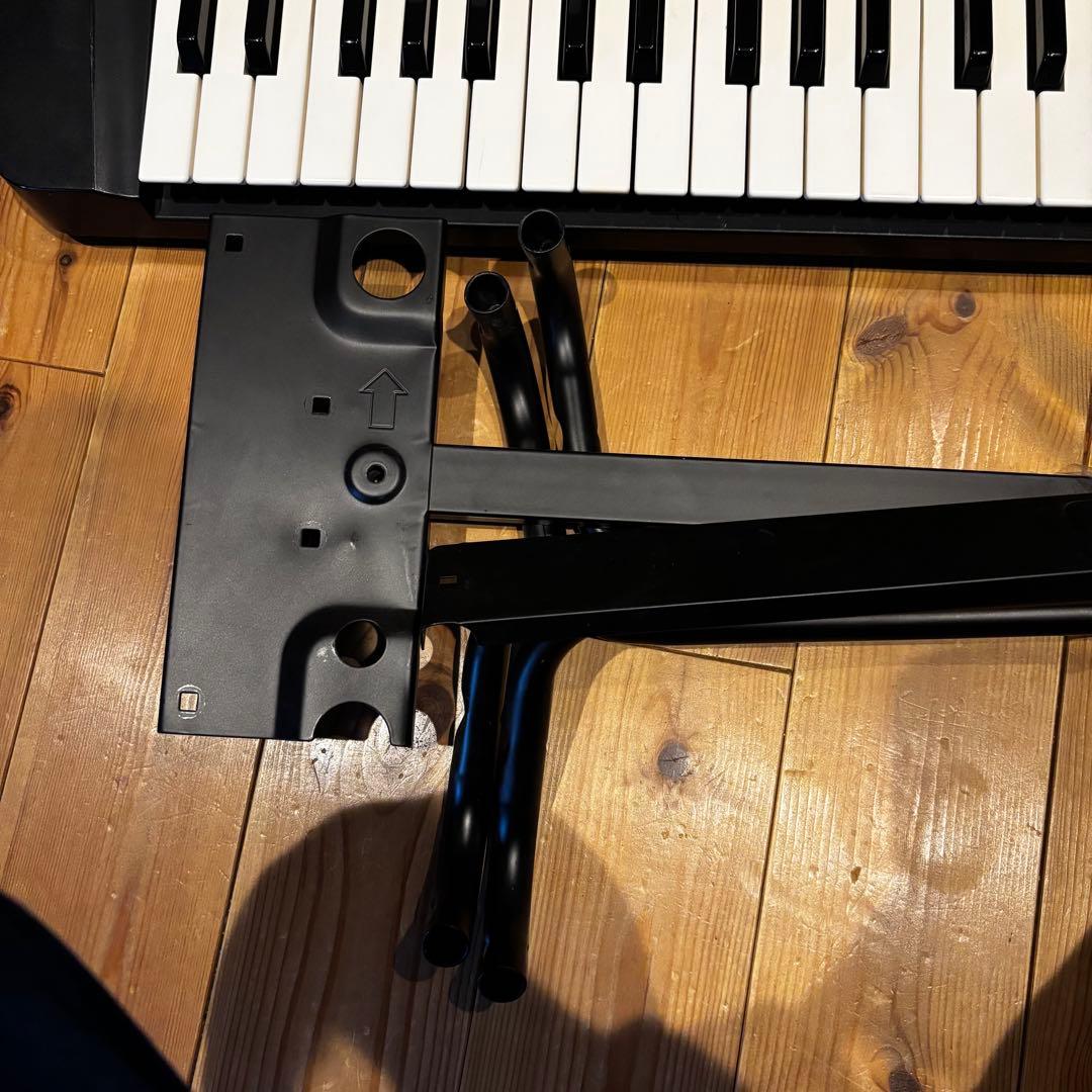 CASIO カシオ　CT-625 ピアノ　電子キーボード　スタンド付き