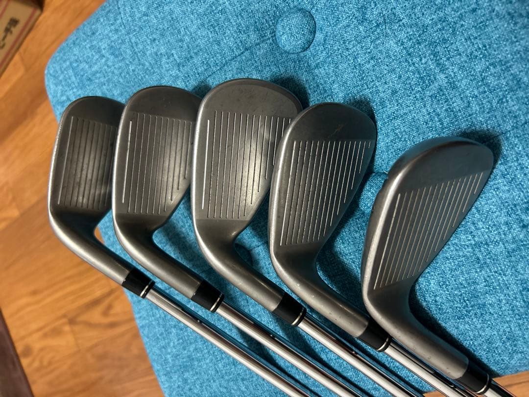 テーラーメイド RBZアイアン & ドルフィンウェッジ豪華セット UT&パター