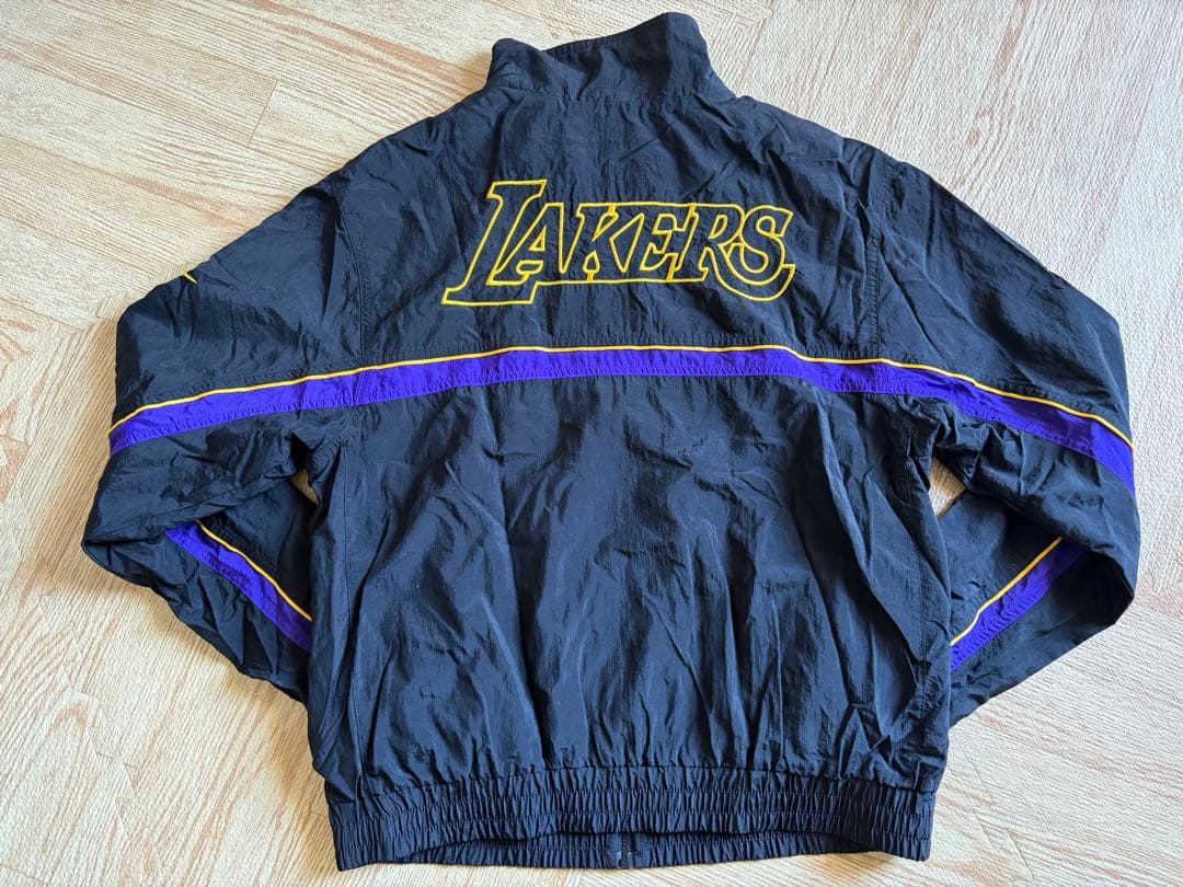 NIKE NBA LAKERS レイカーズ ナイロンジャケット