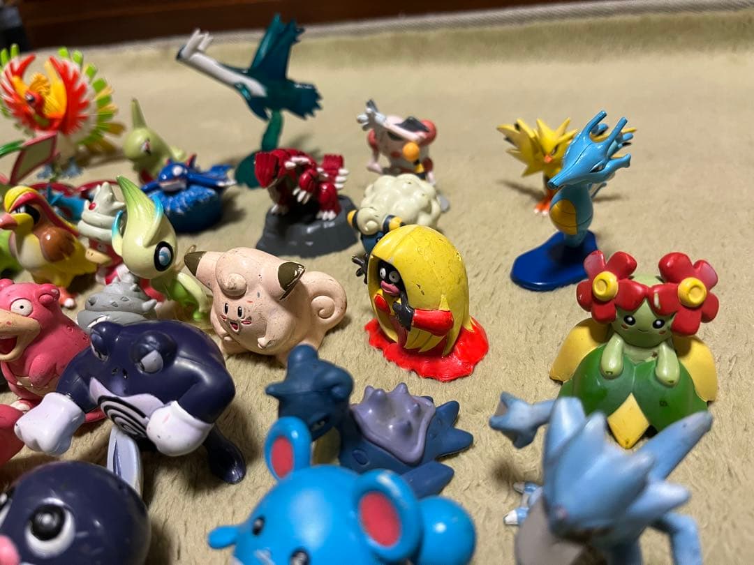 ポケモン　初期モンコレなど　43体　まとめ売り