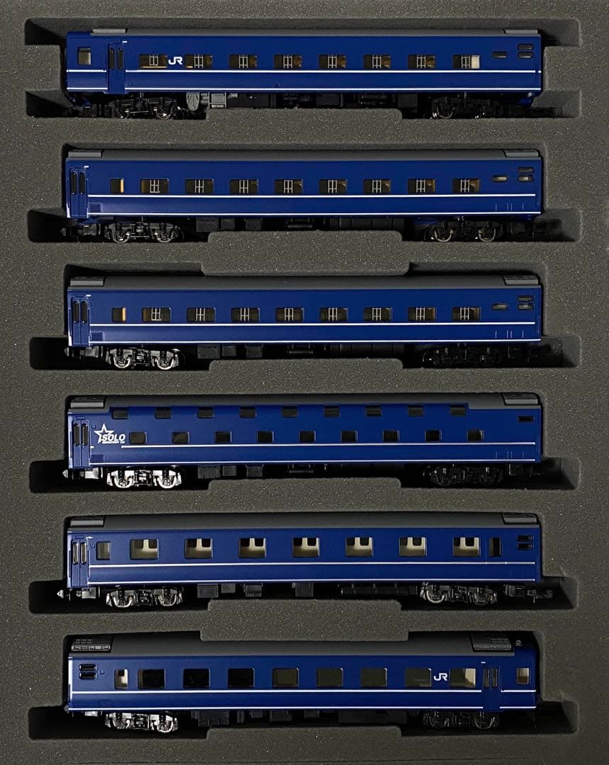 TOMIX 98626 JR 14系15形特急寝台客車（富士/はやぶさ）セット