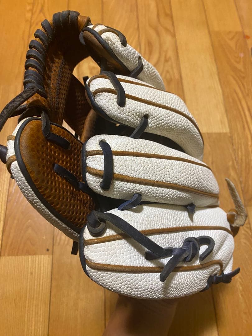 wilson ウィルソン　内野手用 デュアル 86型 小指２本入れ型