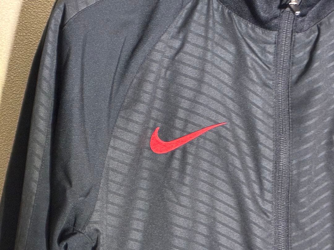 NIKE マンチェスターユナイテッド トラックジャケット Mサイズ 黒