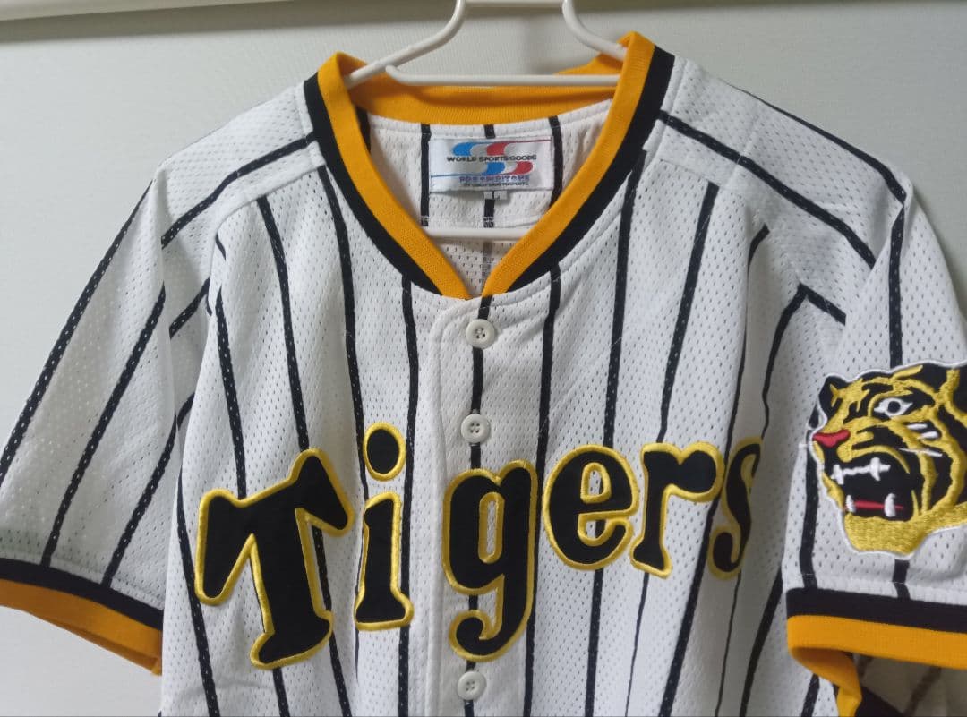 阪神タイガース レプリカユニフォーム Lサイズ シャープ産業