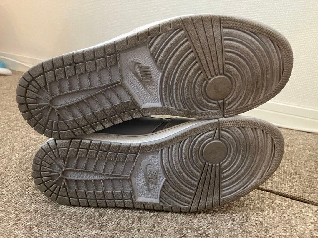シューズ(男性用) AIR JORDAN HERITAGE WOLF GREY 26cm