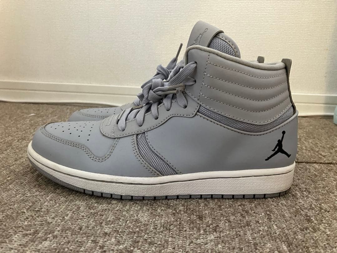 シューズ(男性用) AIR JORDAN HERITAGE WOLF GREY 26cm