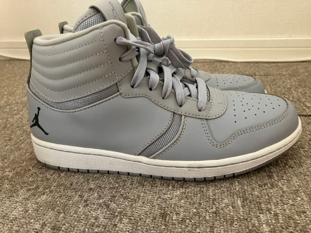 シューズ(男性用) AIR JORDAN HERITAGE WOLF GREY 26cm