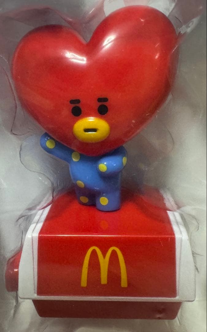 BTS X マクドナルド BT21 フィギュア コンプリートセット