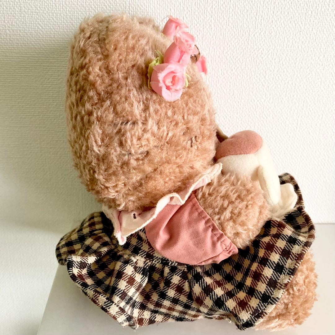 サンリオ　ハローキティ ぬいぐるみ　ブラウン