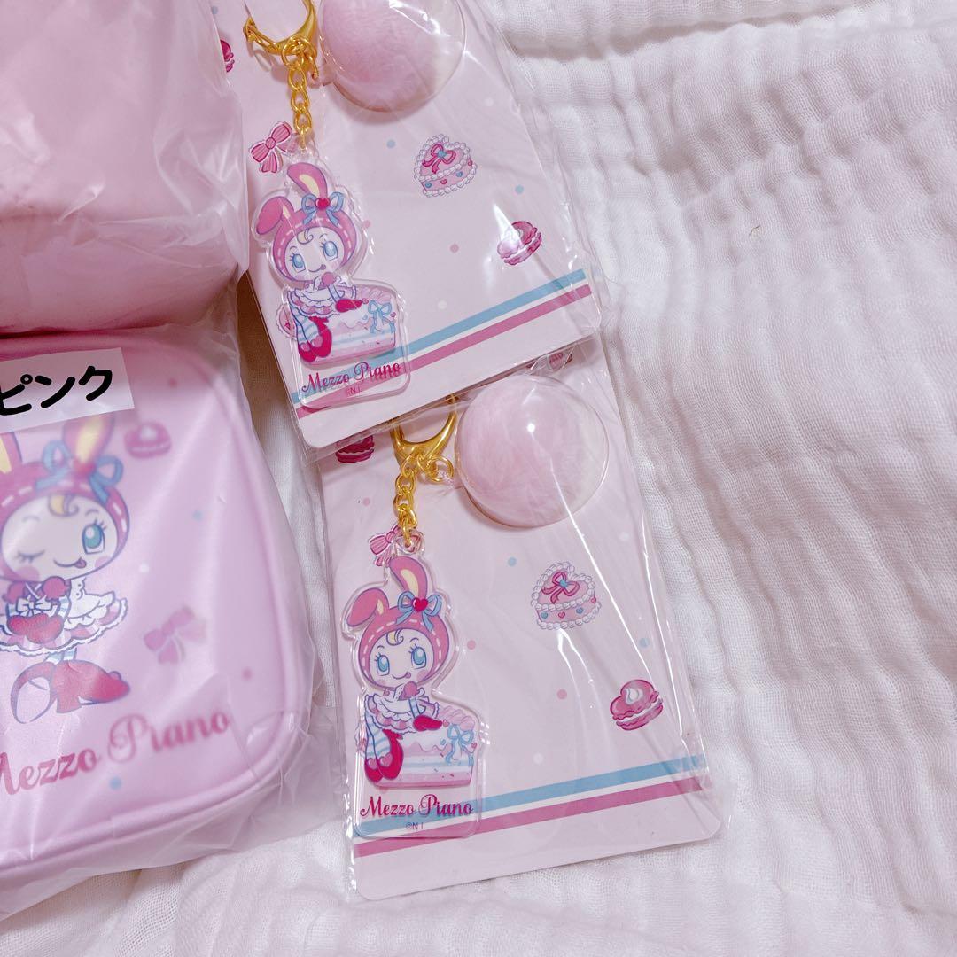 メゾピアノ　一番くじ　バニティポシェット　ピンク 新品未開封　ベリエちゃん