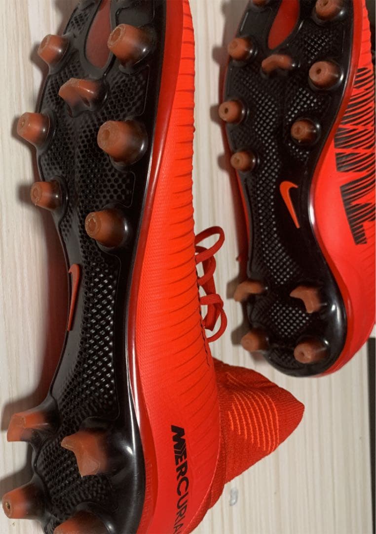 NIKEマーキュリーアルサッカースパイク