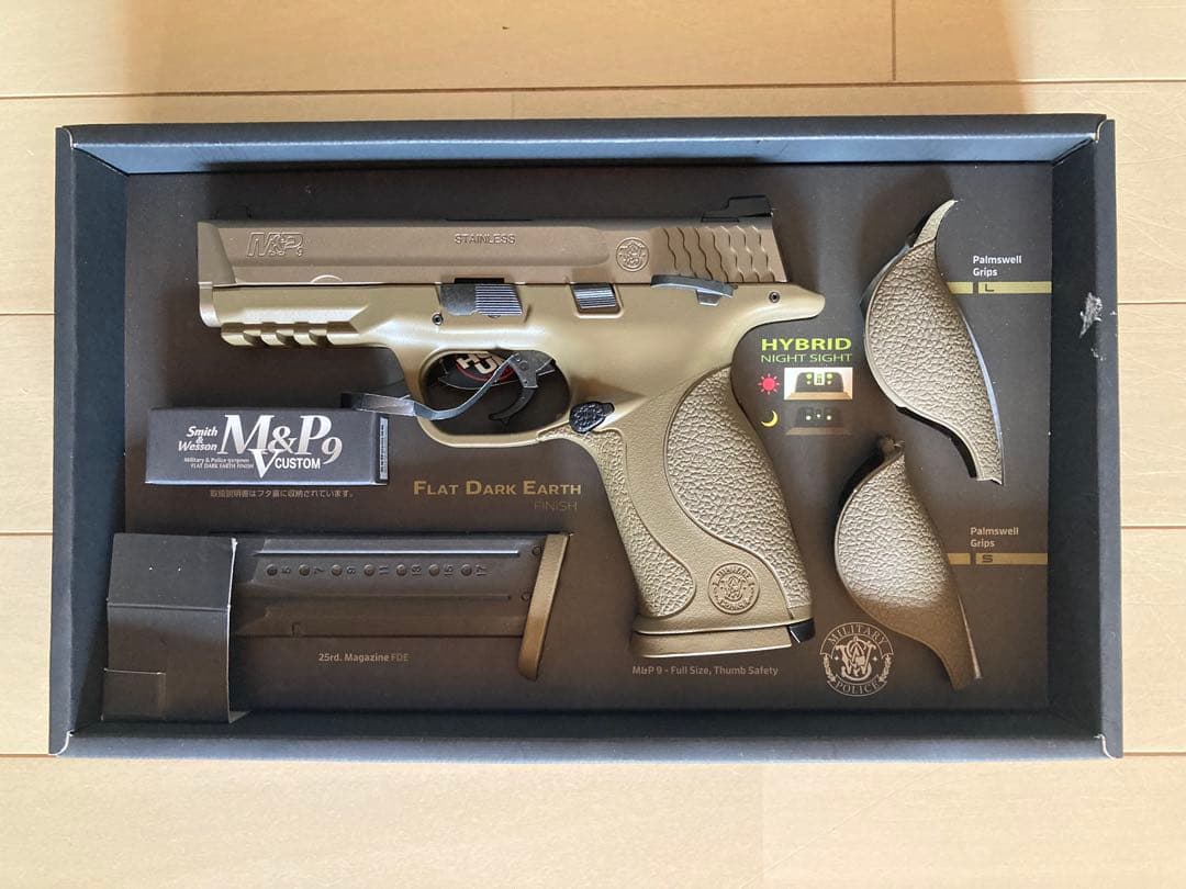 新品 東京マルイ M&P 9 Vカスタム 予備マガジン付き