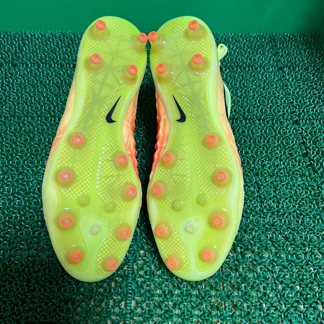 ナイキ サッカースパイク NIKE マジスタ オブラ 2 AG-PRO