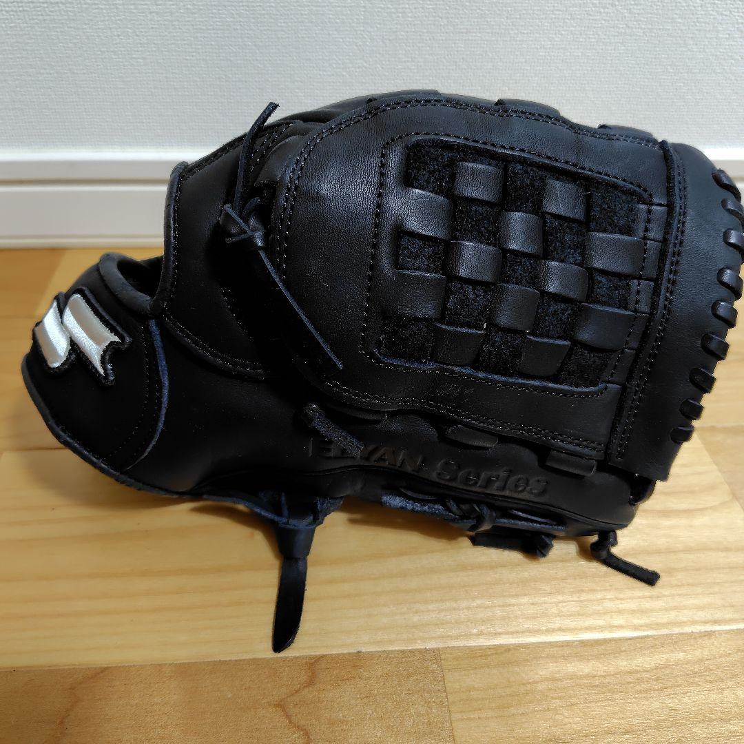 SSK 軟式投手用グローブ ケース付