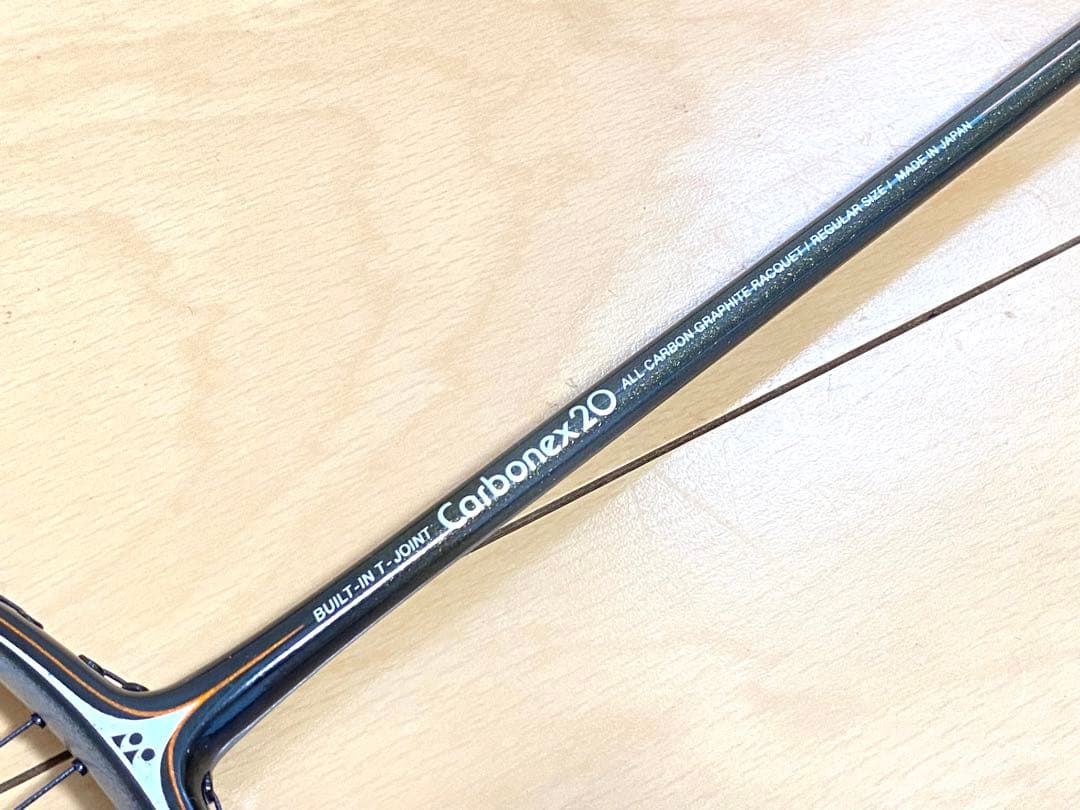 YONEX バドミントンラケット　カーボネックス 20 CARBONEX20