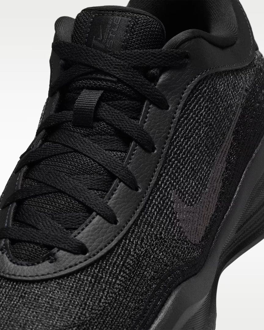 新品未使用 バッシュー G.T.ハッスルアカデミーEP 23.5cm NIKE