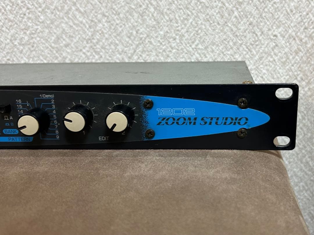 ZOOM Studio 1202 エフェクター 空間 ズーム マルチ ラック